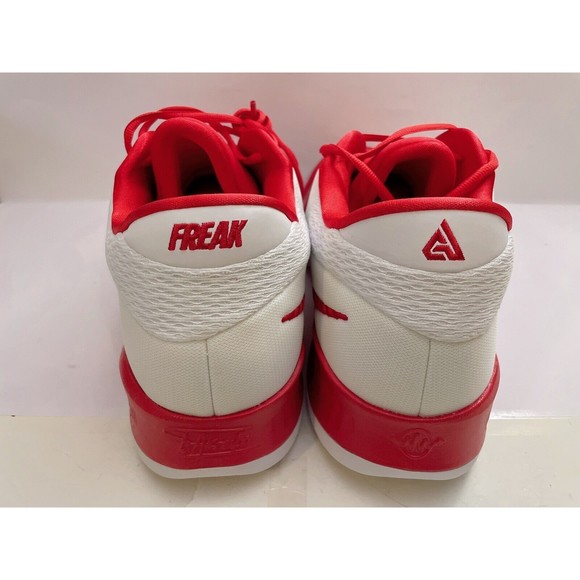 Nike Zoom Freak 4 TB Promo University Red/White Size 17.5M - NIB - Picture 4 of 12
